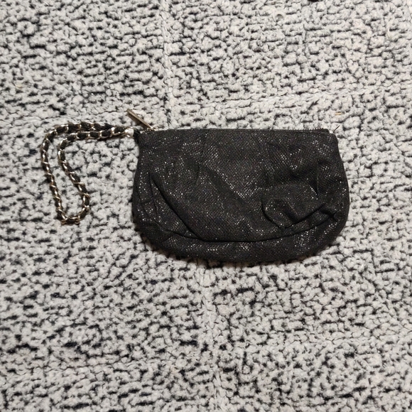 Express wristlet - Picture 1 of 6